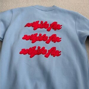 White fox sweatshirt